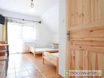 Фото номера Двухместный номер с 2 отдельными кроватями и собственной ванной комнатой Проживание в семье Jasionka 2 г. Устшики-Дольне 12